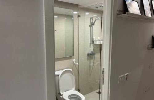 Thane West Apartment | Cairo studio @hiranandani