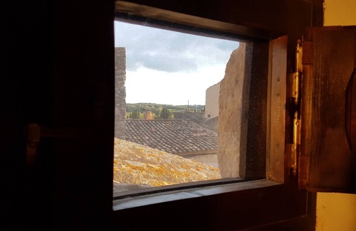 Vilaur House | Cal Secretari, 17th century rural house in Vilaür, 15km from Costa Brava beaches