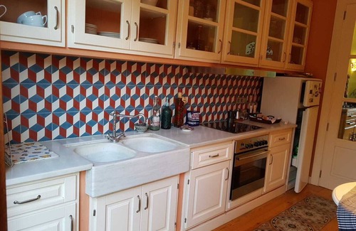 Mediona House | CAL TONI. Stylish house in the heart of the Penedés.