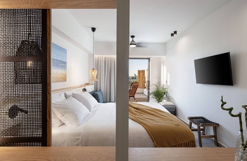 Rethymno Hotel | Calla Luxury Seafront Suites