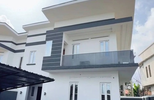 Asaba Apartment | Calli's Court Apartment