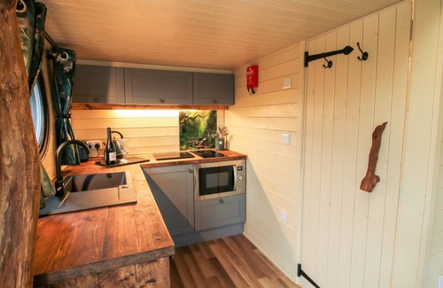 Kingswood Cottage | Callow Pod