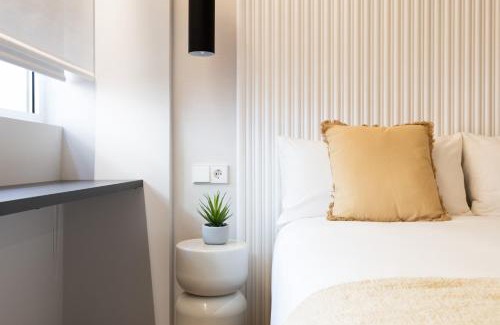 Lista House | Calma Rooms by Charming