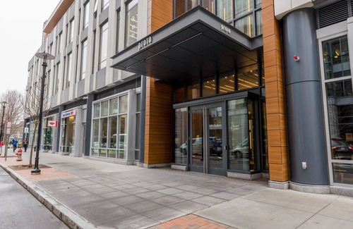 MIT Apartment | Calming Kendall Square Studio w/Gym, near MIT by Blueground