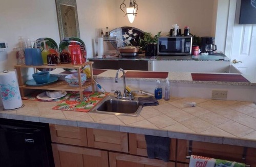 Fort Myers Shores House | Caloosahatchee's Family Retreat and Tiki Bar