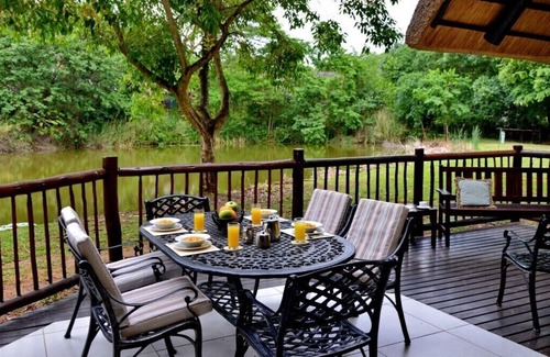 Hazyview House | Cambalala - Unit 2 - Luxury Self Catering Vacation Rental In Kruger Park Lodge