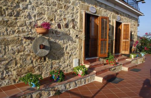 Tusa House | Camere & Case Vacanze Lo Scoglio