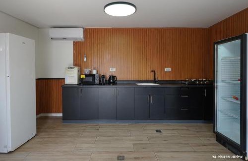 Yarka Bed & Breakfast | Campanga nera - ארבע בקתות מהממות עם בריכה מחוממת וג'קוזי