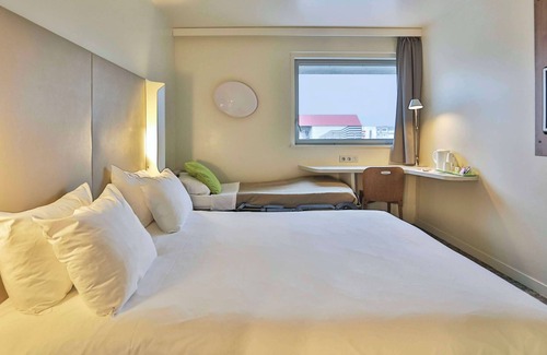 La Roche-sur-Yon Hotel | Campanile La Roche sur Yon Centre - Gare