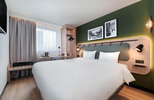 Argenteuil Hotel | Campanile Prime - Argenteuil