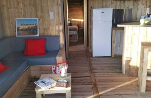 Mont-pres-Chambord House | Camping 3 étoiles - Piscine - ccbadci