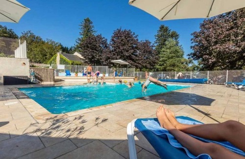 Le Bez House | Camping 3 étoiles - Piscine - efcfia