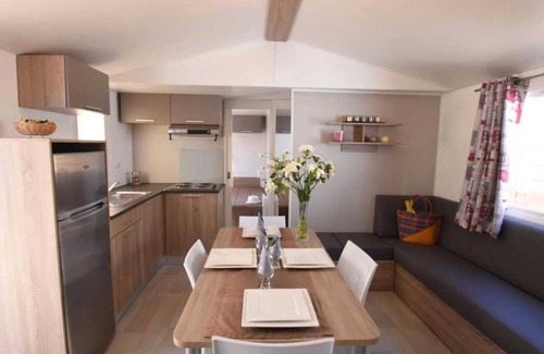 Bessan House | Camping 4 étoiles - Parc aquatique - eeidg0