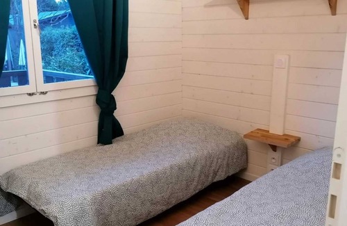 Paluds de Noves Ski Chalet | Camping 4 étoiles - Piscine - eehieg