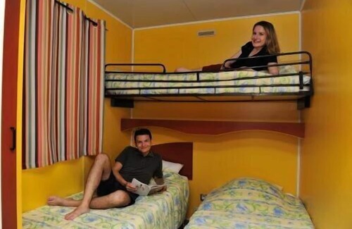 Peigney House | Camping de la Liez * - Elite 3-Room Chalet 6 People