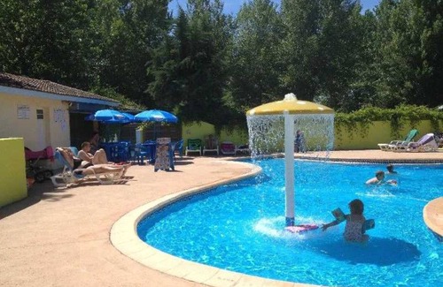 Villeneuve-les-Beziers House | Camping 4 étoiles - Piscine - ccaffcc