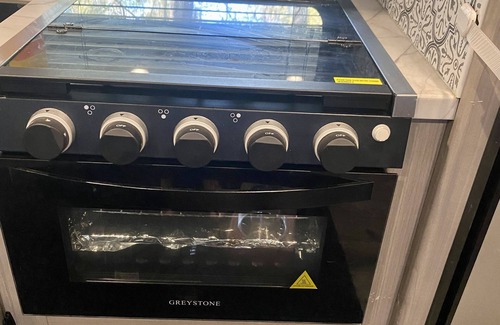 Doctors Inlet House | Camping in Style in new 2022 RV. Firepit, hammock, Dog Friendly, Boat Ramp,