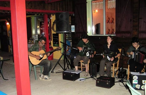 Saint-Leger-de-Fougeret House | Camping LA FOUGERAIE * - Stilt cocoon for 2 people