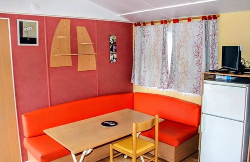 Verteillac House | Camping Le Pontis* - 3-room mobile home for 4/6 people