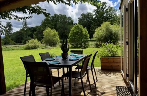 Montjoie-en-Couserans House | Camping - Piscine - ccbaifc