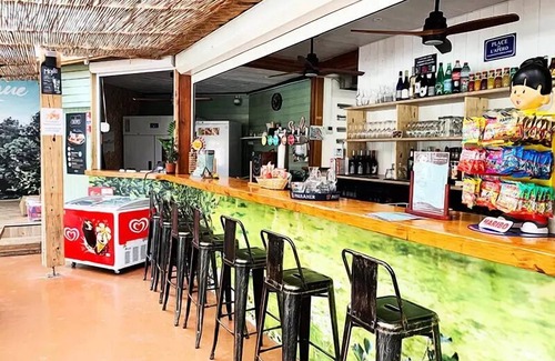 Mirepeisset House | Campsite Le Val de Cesse * - Mobile home PREMIUM 30m2 - 2 bedrooms - TV - dishwasher - air conditioning - covered terrace - 4 people