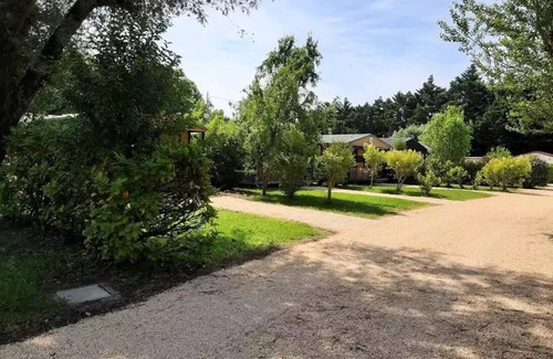 Paluds de Noves Ski Chalet | Campsite Verbela village * - Chalet 35m2 - 2 bedrooms 4 to 6 people - 4 pers. included in the tariff