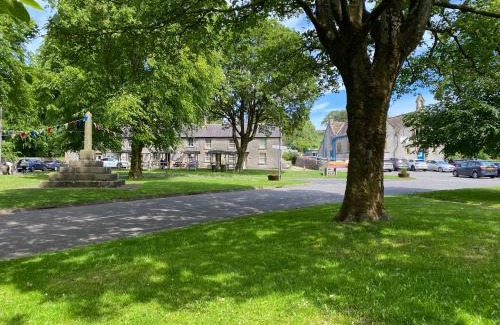 Litton House | Candlelight Cottage - Litton