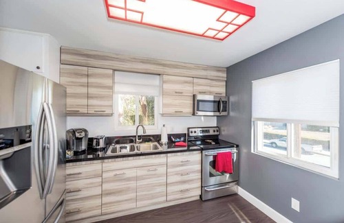 Hillcrest House | Canyon View Summary: