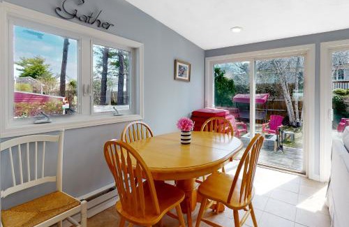 Dennis Port House | Cape Cod Beach Cottage