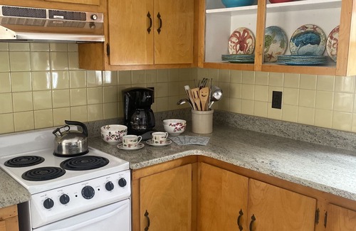 Eastham House | Cape Cod Cottage Retreat