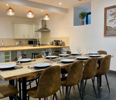 Rhiwbryfdir House | Capel Salem By Birch Stays