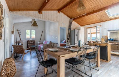 Lanton Ski Chalet | Capfun 5 stars 64 m with pool and terrace