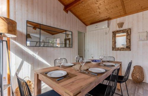 Lanton Ski Chalet | Capfun 5 stars 64 m with pool and terrace