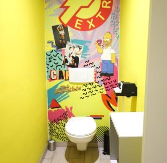 Cuesmes Apartment | Capsule 90's - Balnéo - Sauna - Flipper - Billard - Netflix - Nintendo Switch & Jeux -