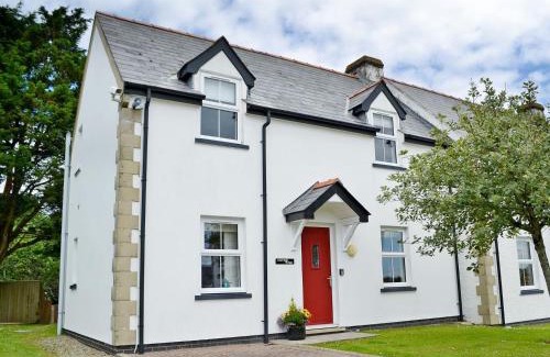 Lydstep House | Captain's Lodge - Uk6732