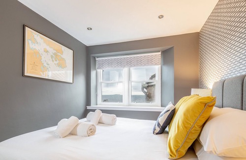 Cellardyke House | Captain's Lookout - Cosy House with Sea View