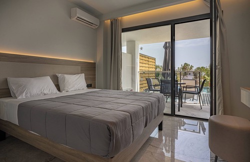 Neromilos Hotel | Caretta Paradise Resort & Waterpark