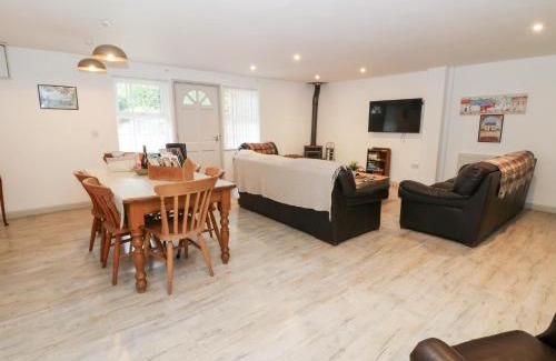 Bethania House | Cariad Cottage