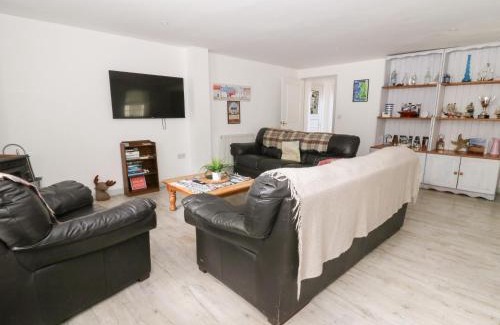 Bethania House | Cariad Cottage