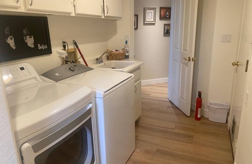 Carlsbad House | CARLSBAD BEACH, LEGOLAND, SEAWORLD, GASLAMP, SD ZOO