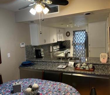 Carlsbad Apartment | Carlsbad Hideway Pool Spa