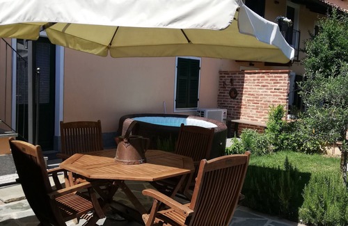 Castelnuovo don Bosco House | Carmela's House