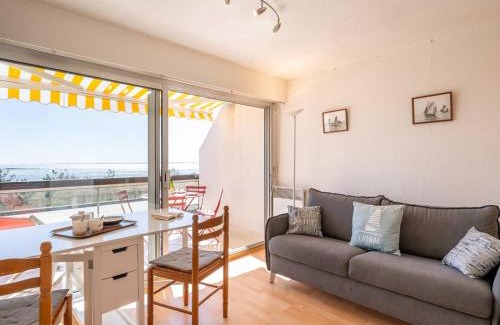 Carnac Apartment | Carnac - Studio Cabine - 4 Pers - Terrasse - Parking Inclus - FR-1-477-82