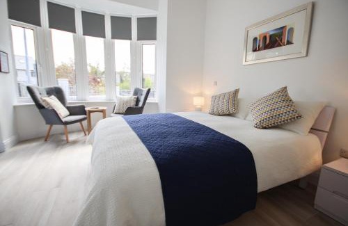 Carrick Hotel | Carrick Gate