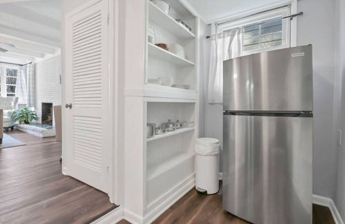 Forest Acres House | Carter Compound + Private Apt | Near Ft Jackson