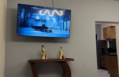 Tequila House | Casa a tan Solo 5 Minutos de la Plaza Principal! Ideal Para Familia y Amigos