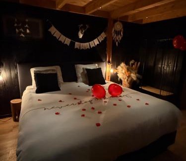 Meije Bed & Breakfast | Casa aan de Plas, B&B met sauna en hottub of jacuzzi
