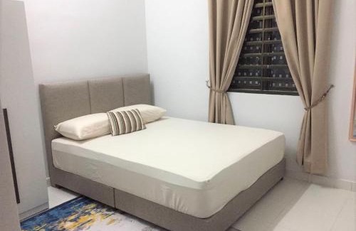Balok House | CASA ADELIA GUESTHOUSE BALOK PERDANA GEBENG