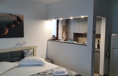 Mamaia-Sat Apartment | Casa Andi