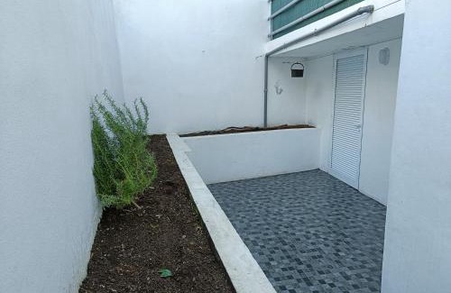 Angra do Heroismo Apartment | Casa ao centro - Apartamento Angrego II